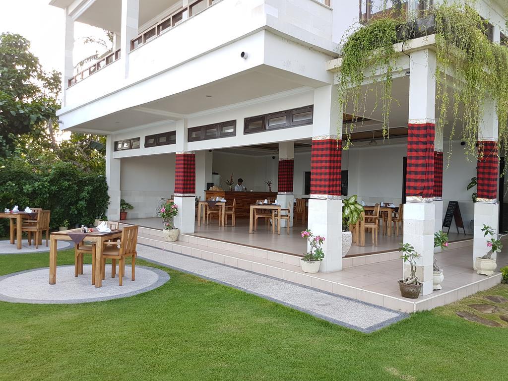 Hotel Genggong Candidasa Buitenkant foto