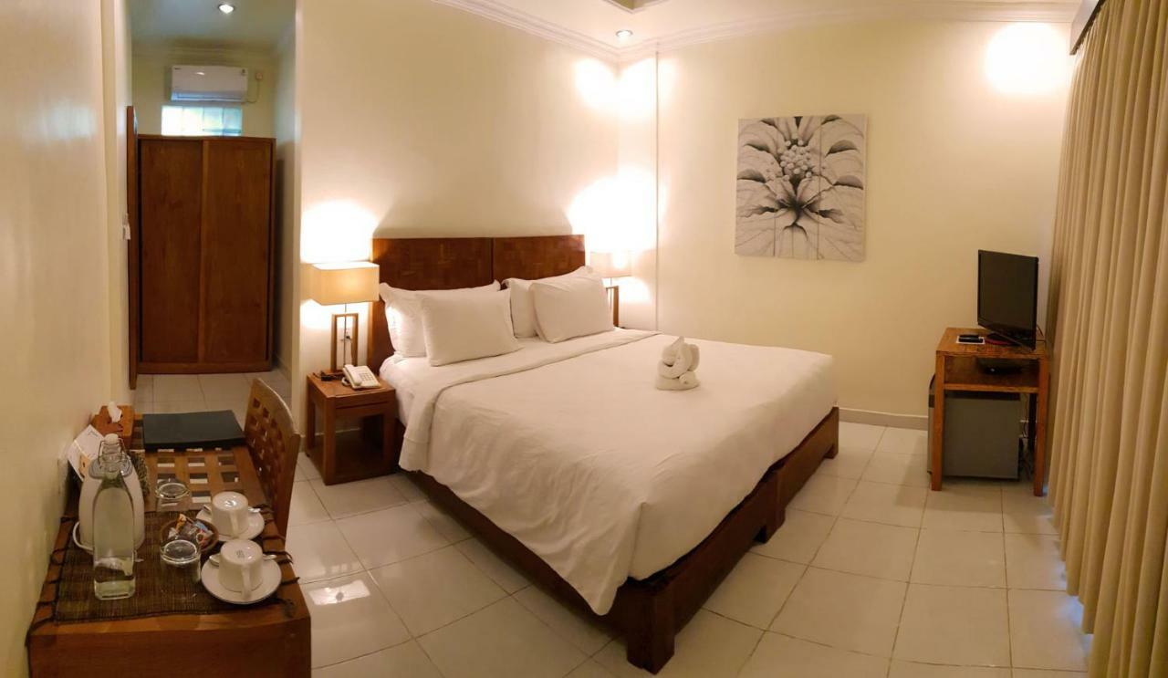 Hotel Genggong Candidasa Buitenkant foto
